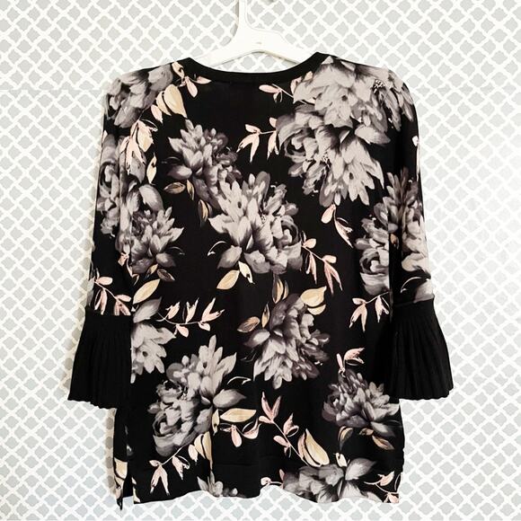 ISAAC MIZRAHI LIVE! Floral Printed Pleated Bell Sleeve Cardigan - Size Medium - Picture 11 of 13